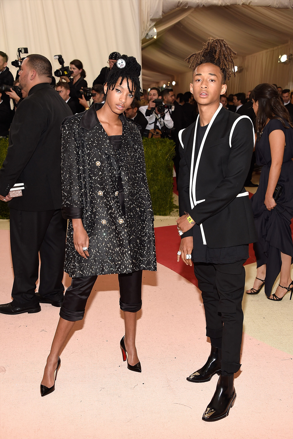 Jaden Smith in Louis Vuitton and Willow Smith in Chanel - Fashion Quarterly