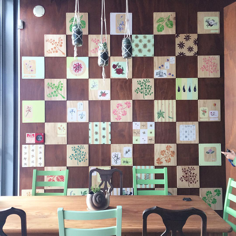 six-of-the-best-book-friendly-cafes-in-auckland