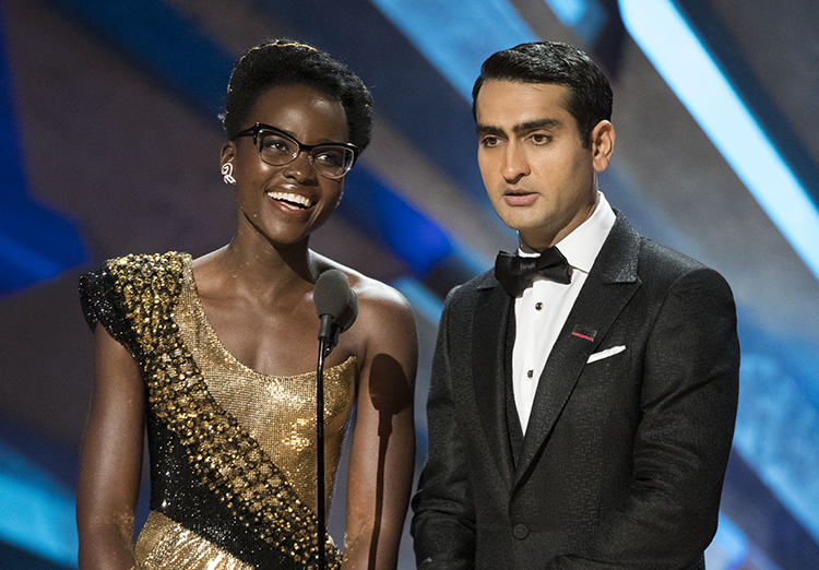 9-things-that-happened-at-the-oscars-lupita
