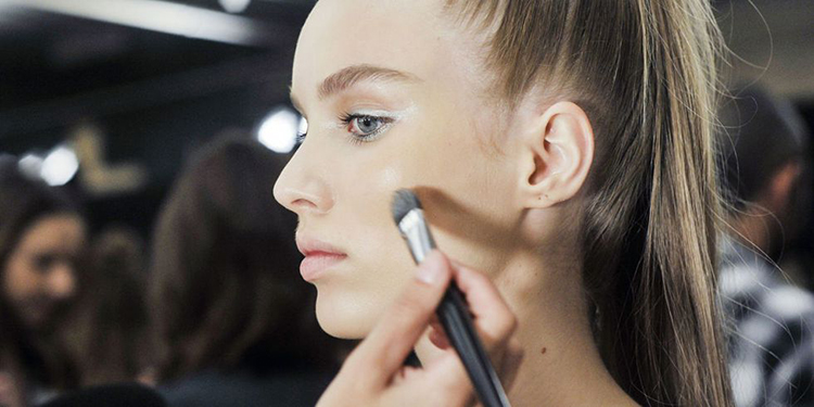 how-to-apply-beauty-products-image-2