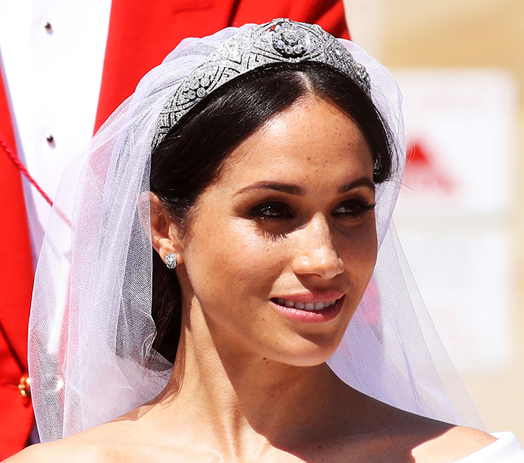 meghan-markle-wedding-dress-image-2