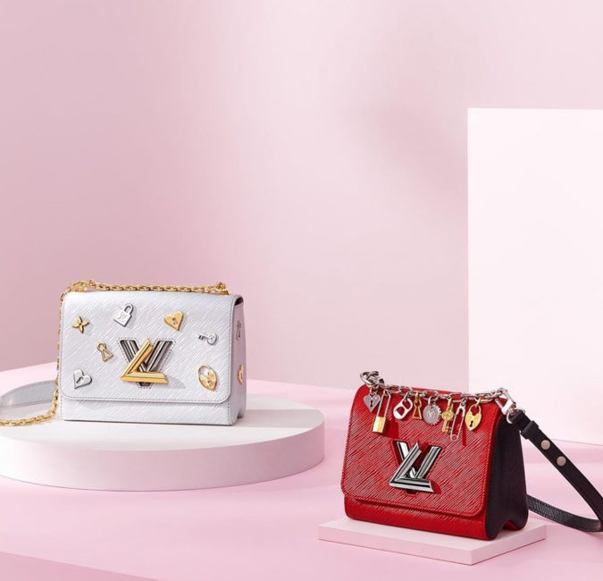 louis-vuitton-lipstick-case_feature_1000x1250