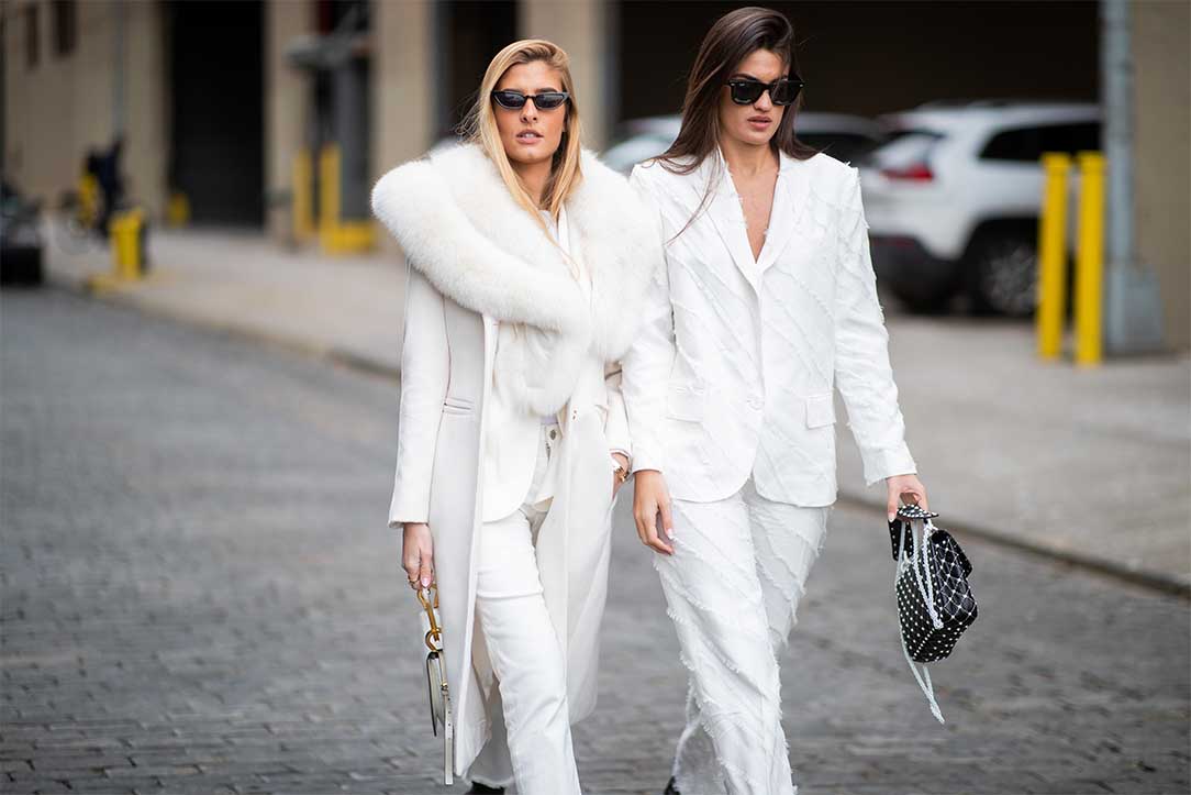 friends-walking-fashion-white