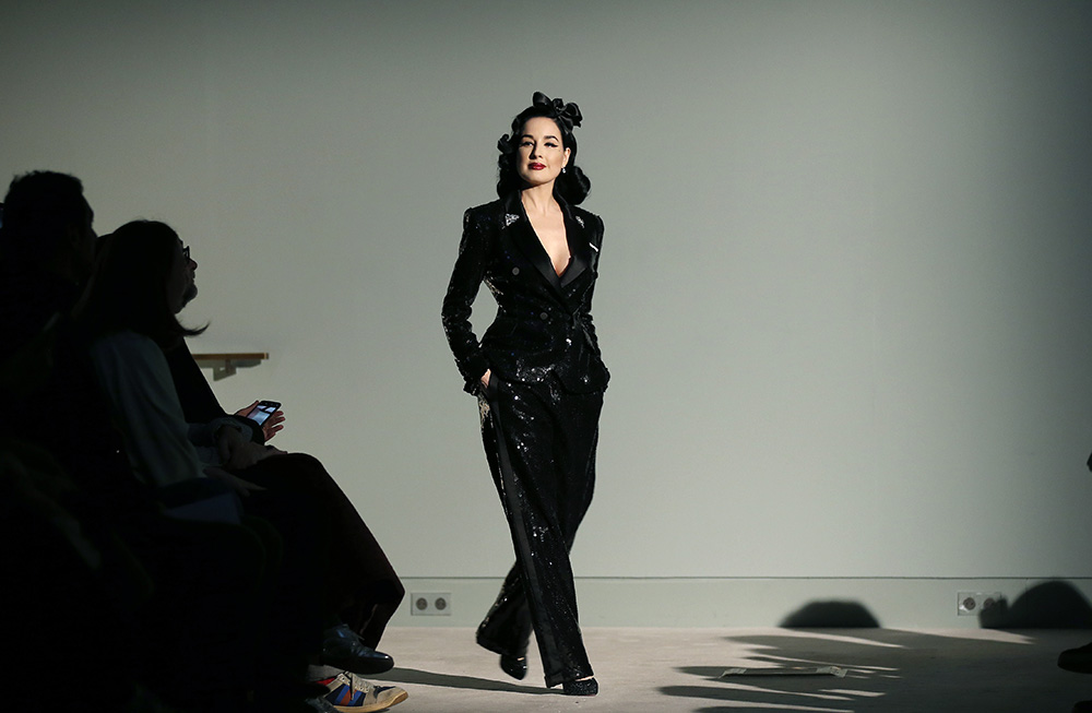 Dita Von Teese Alexis Mabille runway 